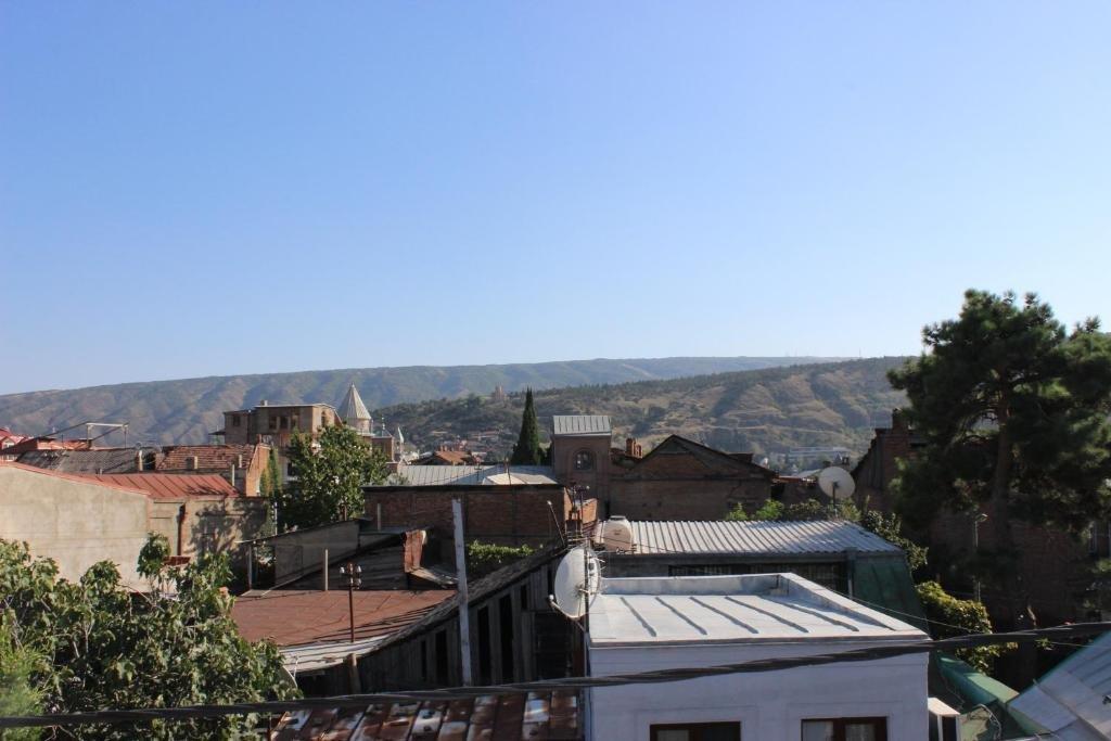 Hotel Garden House Tbilisi Bagian luar foto